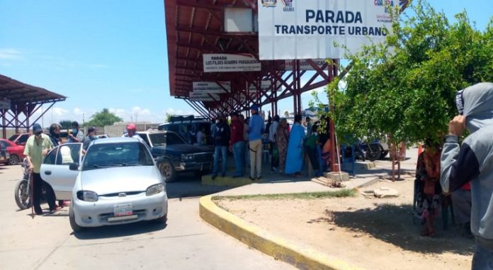 Los Transportistas de la Guajira venezolana piden libre tránsito