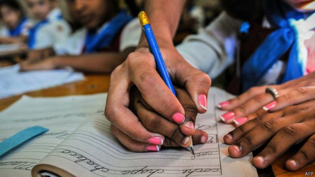 Cuba: ¿educación o adoctrinamiento?