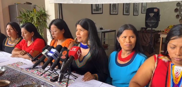  Ecuador: Colectivo “Mujeres Amazónicas Defensoras de la Selva” rechazan la persecución y violencia de género