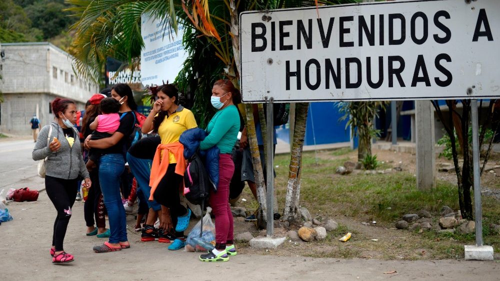 Se estima que 400 mil personas podrían pasar por Honduras con rumbo a Estados Unidos