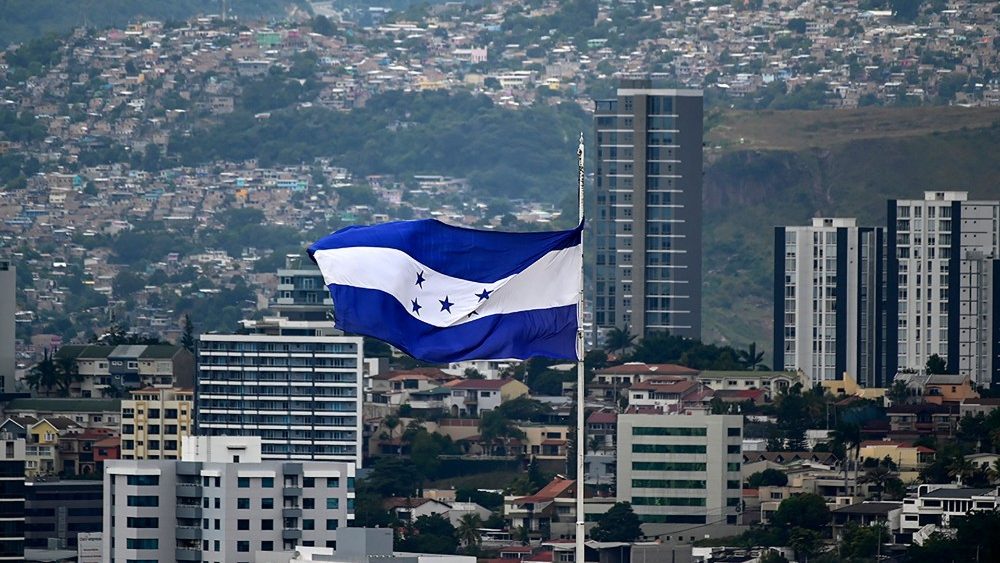 Honduras se alista para elecciones internas en medio de desafíos democráticos