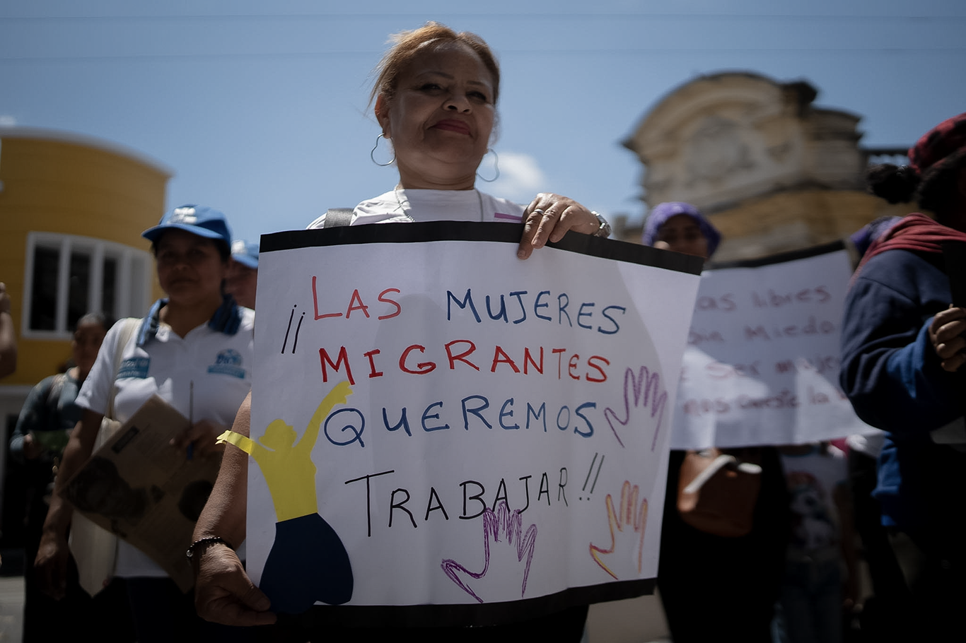 Voces Sobre la Mesa: Acoger, escuchar y acompañar: apuesta para acompañar a migrantes