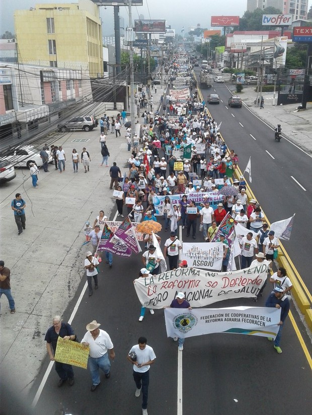 El Salvador: continúan movilizaciones contra la privatización del agua