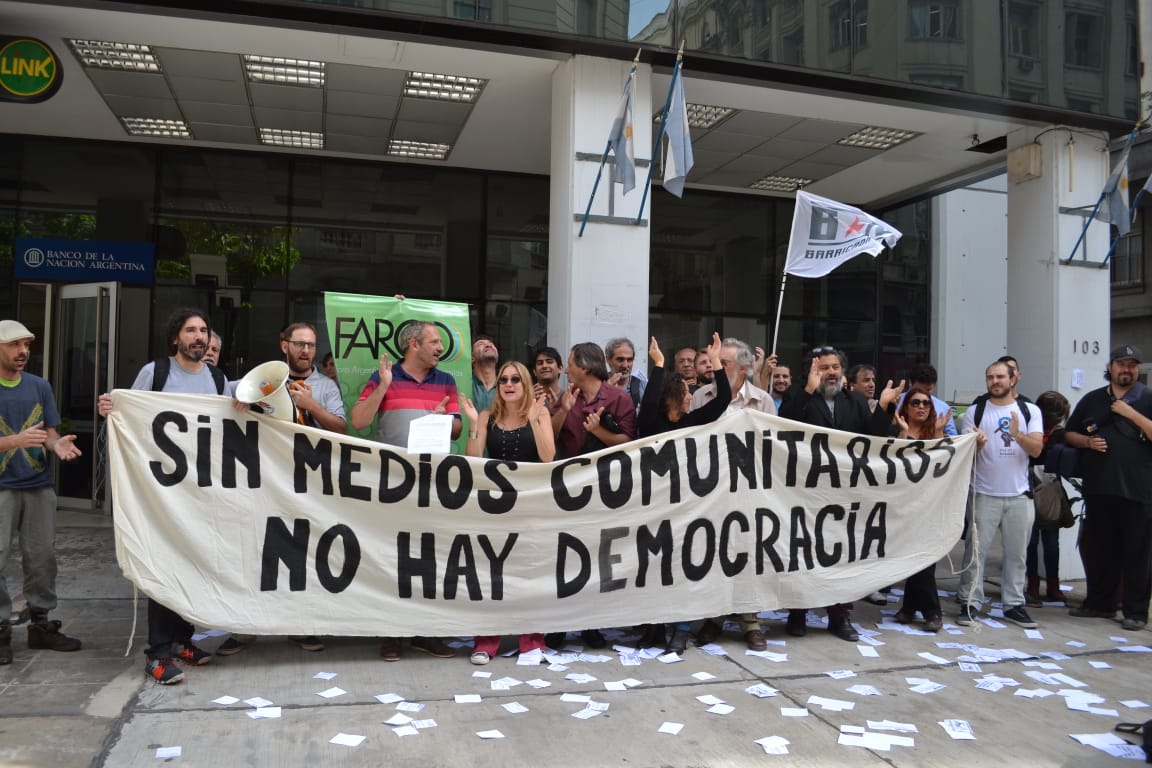 Argentina: el derecho a la comunicación y la libertad de expresión cada vez más vulnerados.