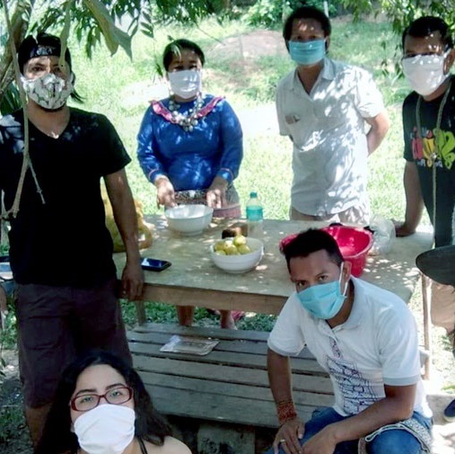 Perú: Comando Matico investiga y trata con plantas medicinales