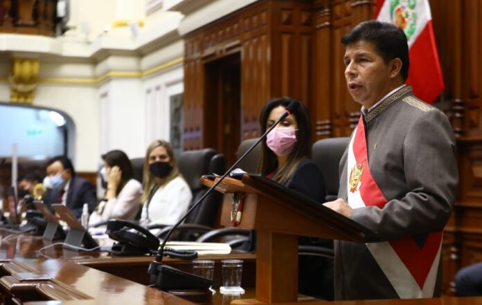 Perú: Crisis política y vacancia presidencial