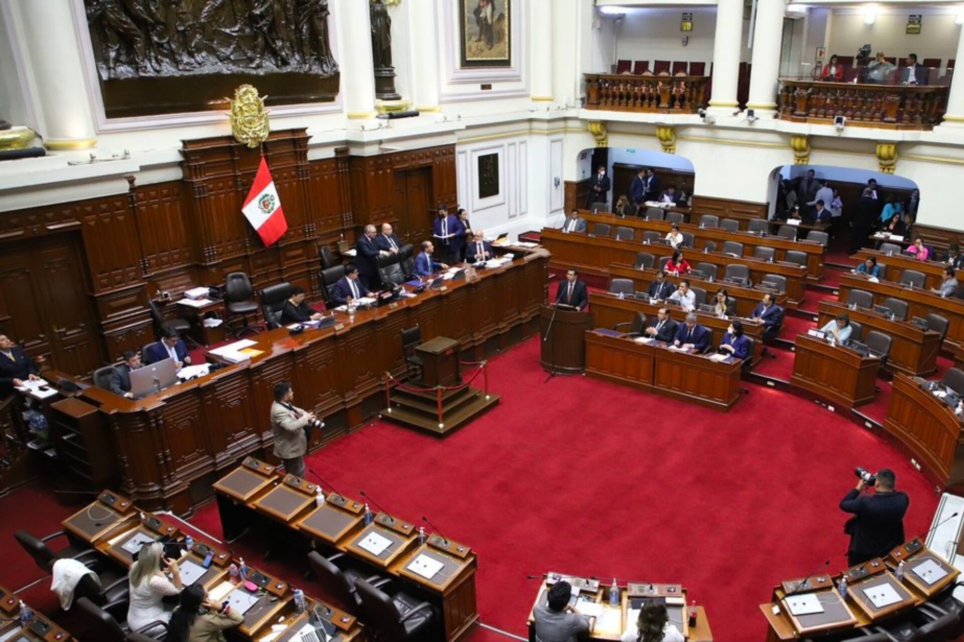 Crisis en Perú. Análisis de la aprobación del Congreso de adelantar elecciones para el 2024