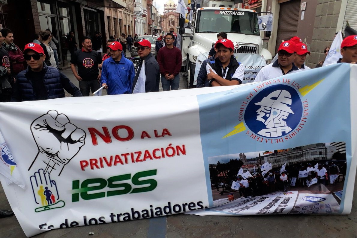 Ecuador: Inician campaña contra la pretensión de privatizar la seguridad social.