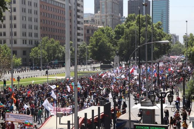 Chile, entre las protestas que no paran y los reclamos internacionales por violaciones de derechos humanos