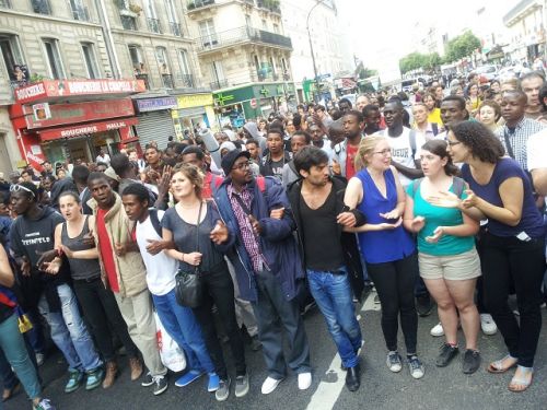 Activists-and-migrants-protest-evictions-in-Paris.jpg