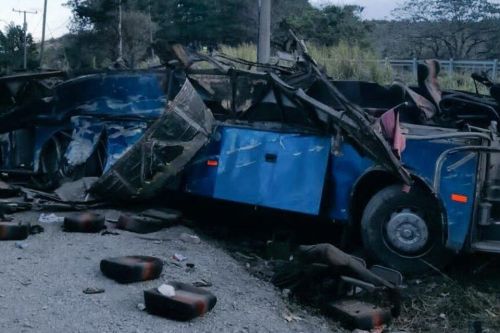 Autobus-accidente-Panama.jpg