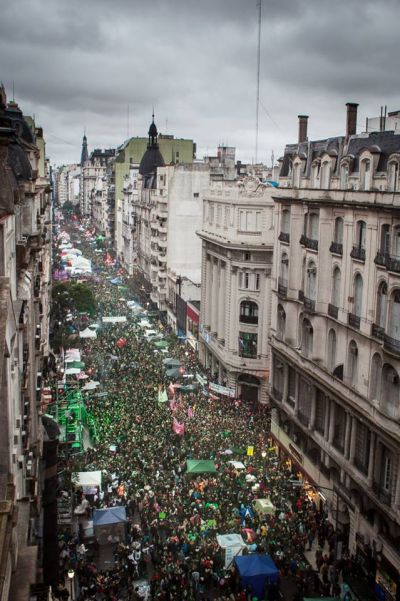 20180809 - marea verde aborto legal   senado argentina.jpg