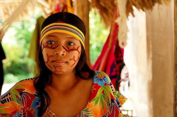 mujer indigena wayuu.jpg