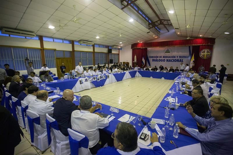 Nicaragua: Diálogo sigue estancado, mientras acusaciones suben de tono