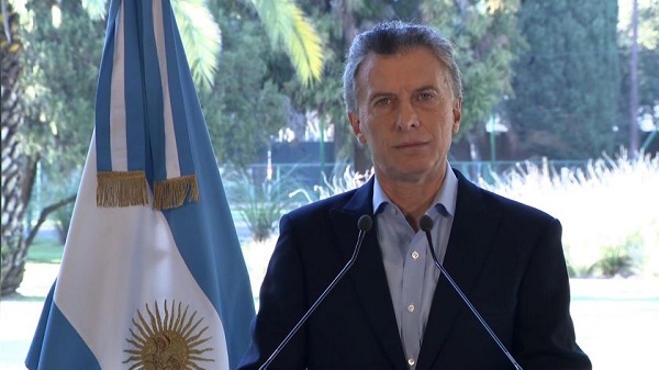Argentina: Presidente Macri pide más dinero al Fondo Monetario Internacional