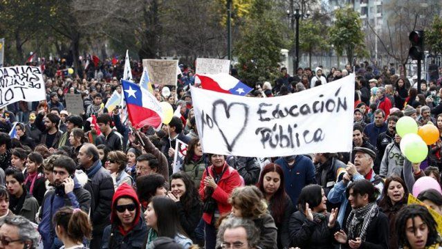 Chile: movilizaciones contra proyecto de nuevo sistema de educación pública