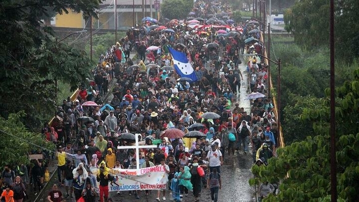 México: Continúa recorrido de la caravana migrante hacia Estados Unidos