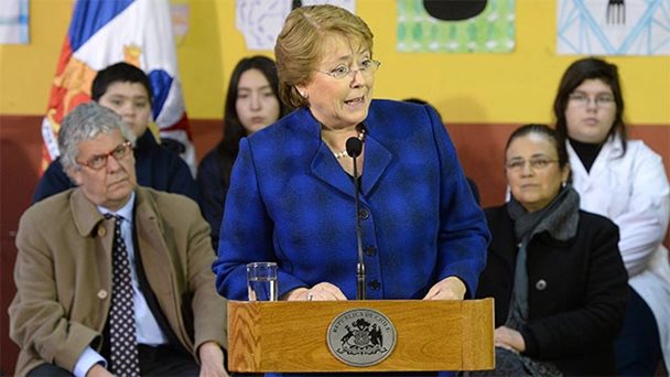 Presidenta Bachelet anuncia cambios al sistema de fondos de pensiones en Chile