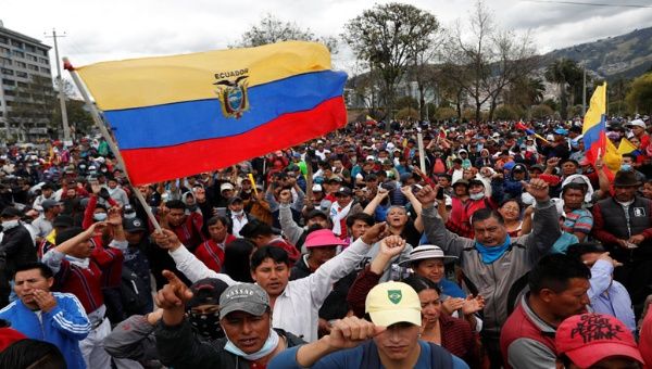 Ecuador: Movimientos indígenas consiguen acuerdo para derogar decreto 883