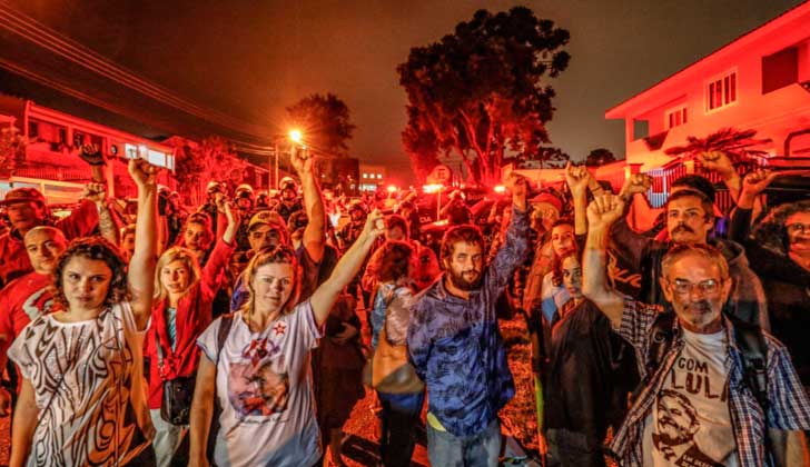 Brasil: Solidaridad y resistencia en ciudad de Curitiba