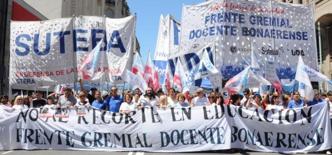 En Argentina se acerca el inicio de clases y el conflicto educativo vuelve al centro de la escena.