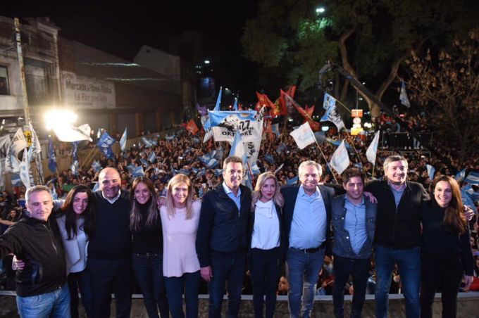 Argentina: tremenda derrota electoral marca el principio del fin del gobierno de Macri