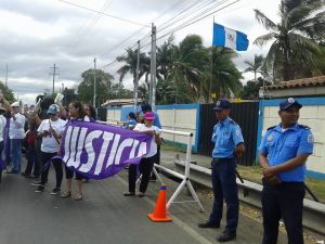 En Nicaragua piden justicia para niñas quemadas en Guatemala