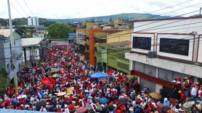 Honduras: Crece el rechazo contra la continuidad de Juan Orlando Hernández